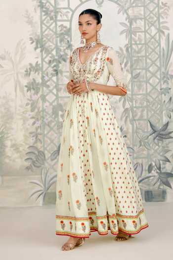 Buy Shyam Narayan Prasad Green Silk, Georgette V-neck Zardozi Embroidered Anarkali Set Online at Aza Fashions Buy_Shyam Narayan Prasad_Green Silk, Georgette V-neck Zardozi Embroidered Anarkali Set _Online_at_Aza_Fashions