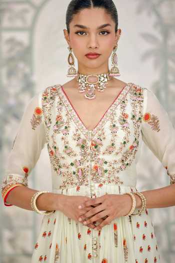 Shop Shyam Narayan Prasad Green Silk, Georgette V-neck Zardozi Embroidered Anarkali Set Shop_Shyam Narayan Prasad_Green Silk, Georgette V-neck Zardozi Embroidered Anarkali Set