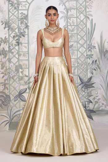 Shyam Narayan Prasad_Gold Silk, Organza, Brocade Sweetheart Neck Banarasi Lehenga Set _at_Aza_Fashions