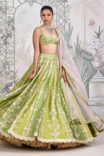 Shop Shyam Narayan Prasad Green Silk Sweetheart Neck Gold Applique Thread Embroidered Raw Lehenga Set Shop_Shyam Narayan Prasad_Green Silk Sweetheart Neck Gold Applique Thread Embroidered Raw Lehenga Set