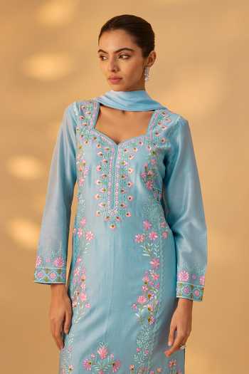 Shop_The Aarya_Blue Silk, Chanderi Square Neck, Yes Floral Bloom Pattern Kurta Set _Online_at_Aza_Fashions