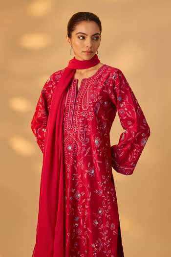 Buy The Aarya Maroon Silk, Chanderi Round Neck Handwoven Embroidered Kurta Set Online at Aza Fashions Buy_The Aarya_Maroon Silk, Chanderi Round Neck Handwoven Embroidered Kurta Set _Online_at_Aza_Fashions