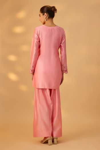 The Aarya Embroidered Handwoven Chanderi Kurta & Pant Set 