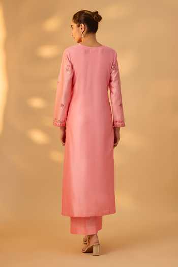 The Aarya Embroidered Handwoven Chanderi Kurta Set 