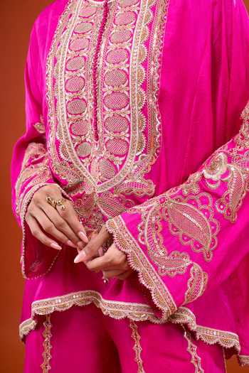 Buy_Anamika Khanna_Fuchsia Round Neck Embroidered Cape And Sharara Set _Online_at_Aza_Fashions