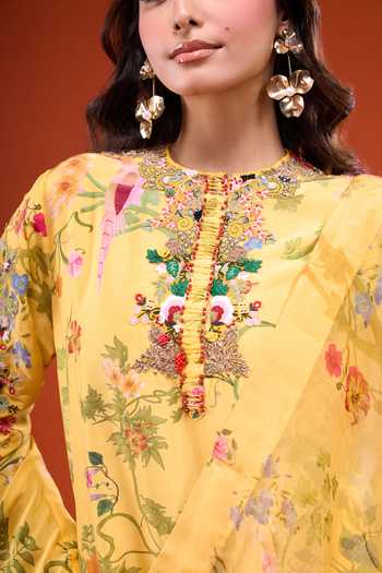 Buy_Anamika Khanna_Mustard Round Neck Printed Kurta Set _Online_at_Aza_Fashions