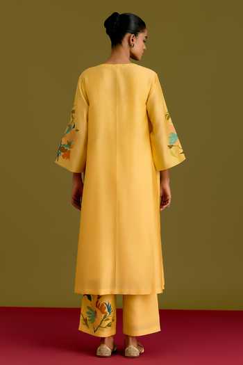 Devnaagri Floral Hand Paint Kurta Set 