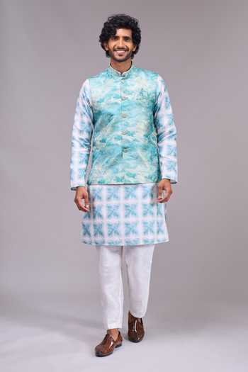 Arihant Rai Sinha Sleeveless Bundi Kurta Set 