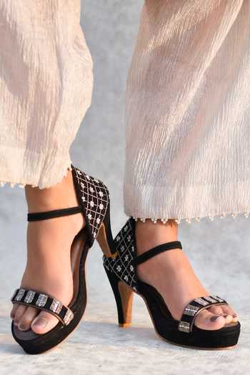 Around Always Cosmo Black Heels 