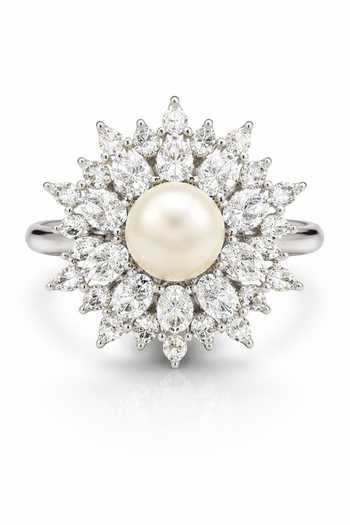 Chaotiq By Arti Imitation Diamond & Pearl Cocktail Ring 