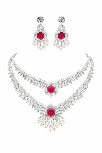 Chaotiq By Arti Double Layered Embellished Necklace Set 