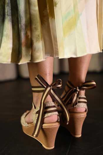 Buy Miraki Beige Jute Tie Up Wedges Buy_Miraki_Beige Jute Tie Up Wedges