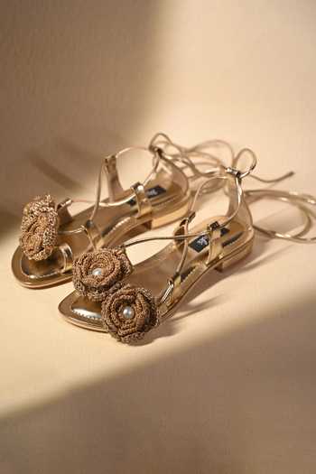 Buy Miraki Gold Tie Up Crochet Flower Flats Online at Aza Fashions Buy_Miraki_Gold Tie Up Crochet Flower Flats _Online_at_Aza_Fashions