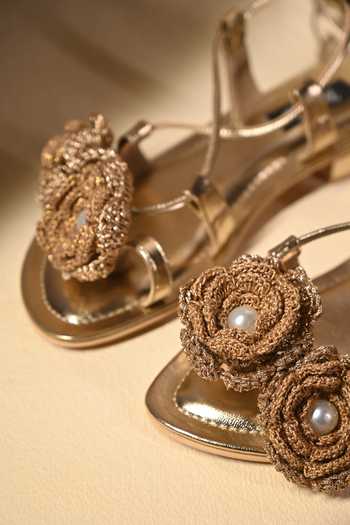 Shop Miraki Gold Tie Up Crochet Flower Flats Shop_Miraki_Gold Tie Up Crochet Flower Flats