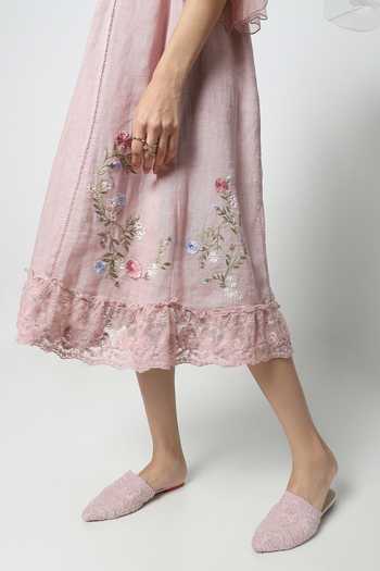 Kaveri Pink Linen V-neck A Window To Eden Bed Of Roses Dress Online at Aza Fashions Kaveri_Pink Linen V-neck A Window To Eden Bed Of Roses Dress _Online_at_Aza_Fashions