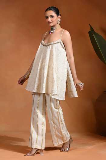 Rishi and Vibhuti_Ivory Cotton, Jacquard, Lurex Scoop Neck, Yes Antique Kurta And Pant Set _Online_at_Aza_Fashions