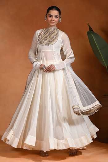 Rishi and Vibhuti_Ivory Cotton, Organza, Net, Lurex Round Aabroo Lace Work Bodice Anarkali Set _Online_at_Aza_Fashions