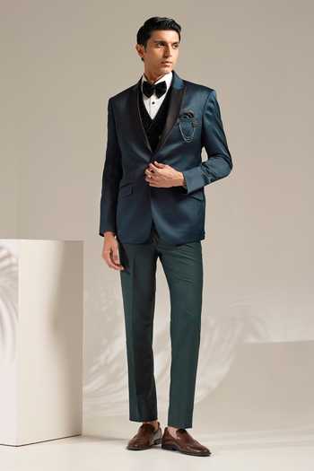 ZOOP MEN Placed Metallic Strip Detail Suit Set 