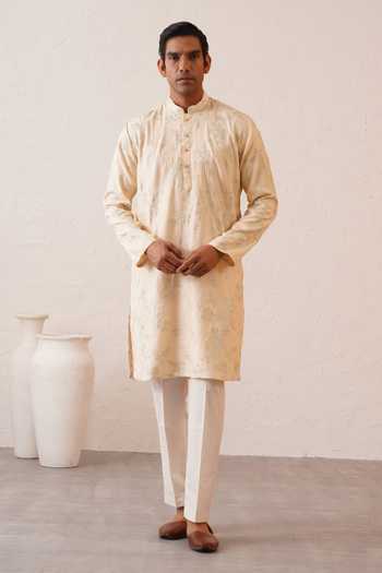 ZOOP MEN Zari Embroidered Cotton Kurta & Pant Set 
