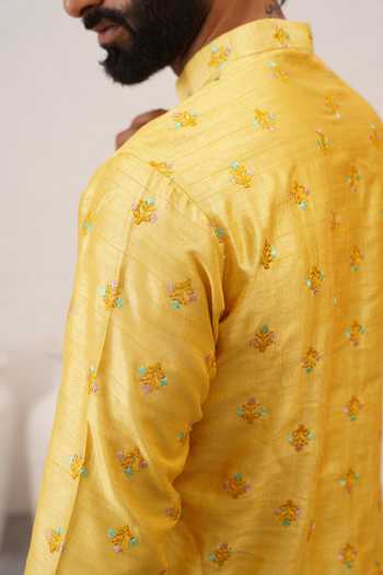 Buy_ZOOP MEN_Yellow Silk, Cotton, Lycra, Polyester Benarasi Kurta And Pant Set 