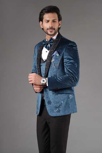 ZOOP MEN Embellished Velvet Tuxedo Jacket & Trouser Set 
