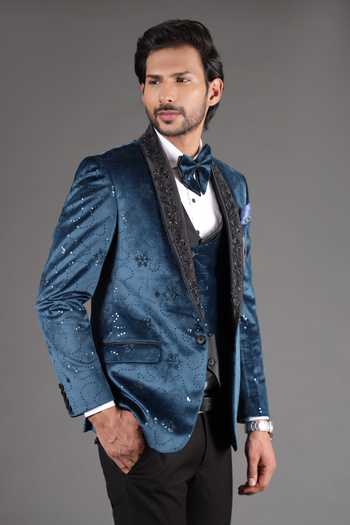 ZOOP MEN Embellished Velvet Tuxedo Jacket & Trouser Set 