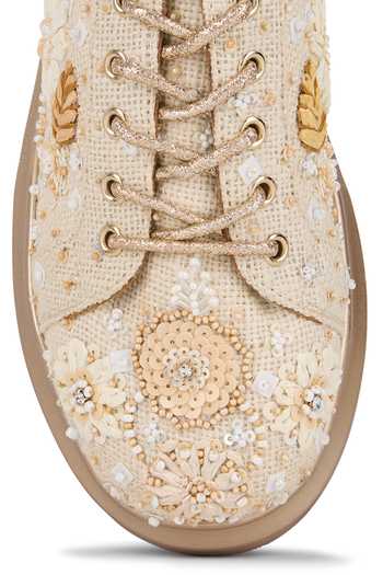 Shop Anaar Beige Meadow Days Classic Sneakers Shop_Anaar_Beige Meadow Days Classic Sneakers