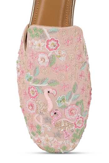 Shop Anaar Pink Lovebirds Embroidered Mules Shop_Anaar_Pink Lovebirds Embroidered Mules