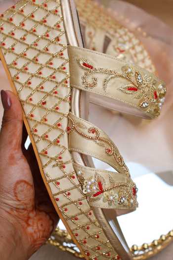 Shop_Shradha Hedau Footwear Couture_Gold Sunheri Zardozi Embroidered Wedges 