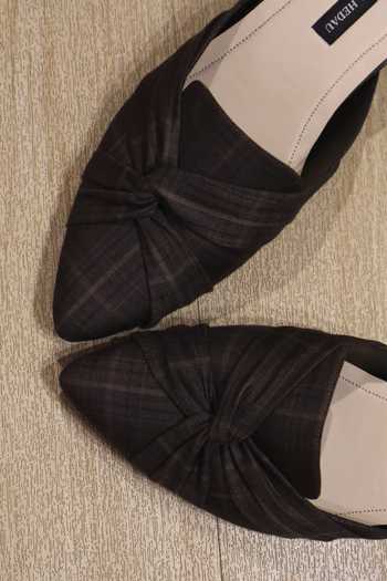 Buy_Shradha Hedau Footwear Couture_Black Elowen Criss Cross Midnight Weave Mule Heels 