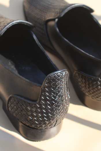Shradha Hedau Footwear Couture_Black Arthur Woven Texture Loafers _Online_at_Aza_Fashions