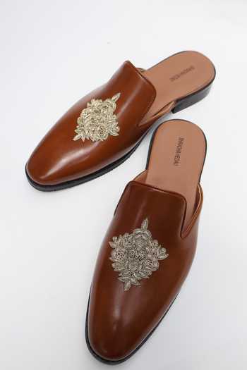Shradha Hedau Footwear Couture Ranveer Embellished Slip-on Mules 