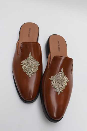 Shradha Hedau Footwear Couture Ranveer Embellished Slip-on Mules 