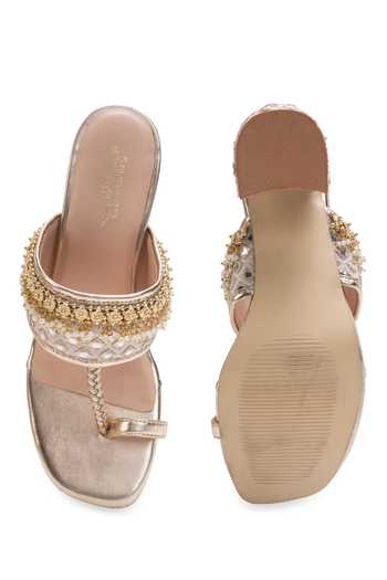 5elements Tavishi Embroidered Kolhapuri Heels 