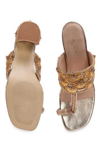 5elements Ridhya Embroidered Kolhapuri Heels 