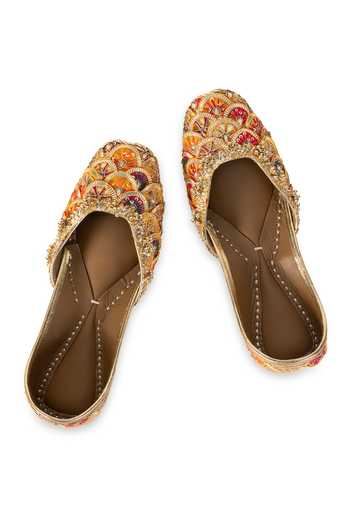 Buy_5elements_Multi Color Vireya Embroidered Juttis 
