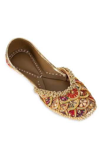 Buy_5elements_Multi Color Vireya Embroidered Juttis _Online_at_Aza_Fashions