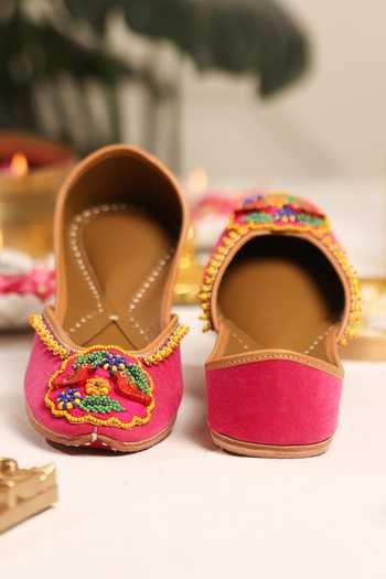 Shop_5elements_Pink Gulnaar Embroidered Juttis _Online_at_Aza_Fashions