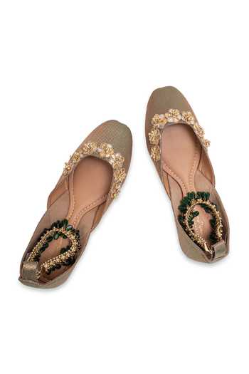 Shop 5elements Gold Nirika Ankle Strap Juttis Online at Aza Fashions Shop_5elements_Gold Nirika Ankle Strap Juttis _Online_at_Aza_Fashions