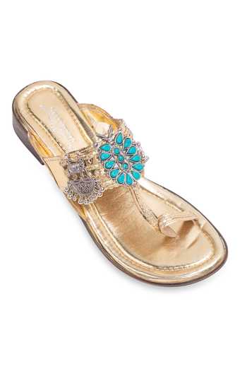 Buy 5elements Gold Myra Kolhapuri Heels Online at Aza Fashions Buy_5elements_Gold Myra Kolhapuri Heels _Online_at_Aza_Fashions