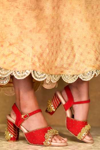 Around Always Surkh Embellished Heels 