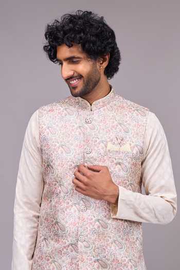 Arihant Rai Sinha_Beige Embroidered Bundi Kurta Set _at_Aza_Fashions