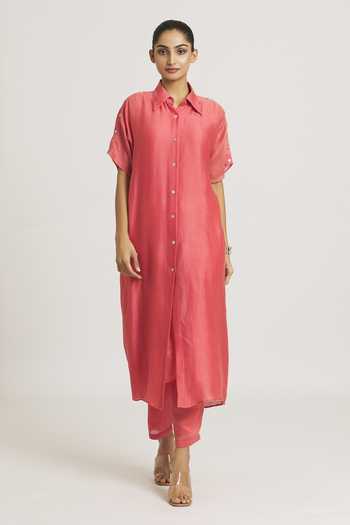Urvashi Kaur_Coral Chanderi Silk Striped Pant _at_Aza_Fashions