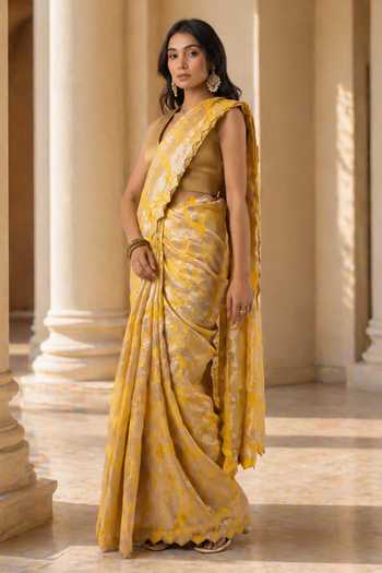 Jhambthreads Scallop Embroidery Saree & Unstitched Blouse Set 