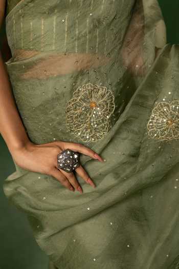 Buy Jhambthreads Green Chanderi, Silk Organza Saree With Unstitched Blouse Fabric Online at Aza Fashions Buy_Jhambthreads_Green Chanderi, Silk Organza Saree With Unstitched Blouse Fabric _Online_at_Aza_Fashions