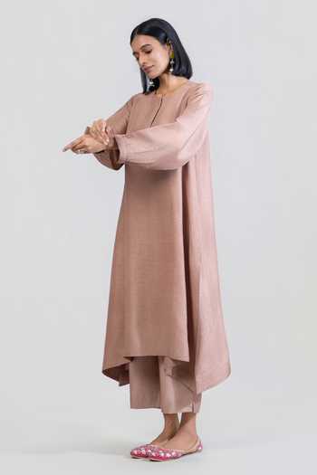 Shop Tuli Beige Silk, Cotton Round Neck, Yes Zoya Straight Dola Kurta And Pant Set Online at Aza Fashions Shop_Tuli_Beige Silk, Cotton Round Neck, Yes Zoya Straight Dola Kurta And Pant Set _Online_at_Aza_Fashions