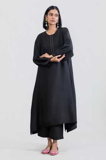 Tuli Meira Dola Silk Kurta Set 