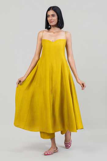 Tuli Lime Silk, Cotton, Organza Sweetheart Neck Vanya Dola Anarkali Set Online at Aza Fashions Tuli_Lime Silk, Cotton, Organza Sweetheart Neck Vanya Dola Anarkali Set _Online_at_Aza_Fashions