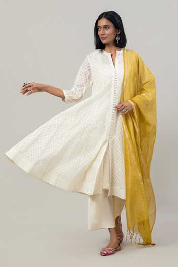 Tuli Vriti Jacquard Anarkali Set 