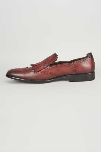 Salil Bhatia_Burgundy Fringe Leather Brogue Wingtip Kiltie Shoes _Online_at_Aza_Fashions